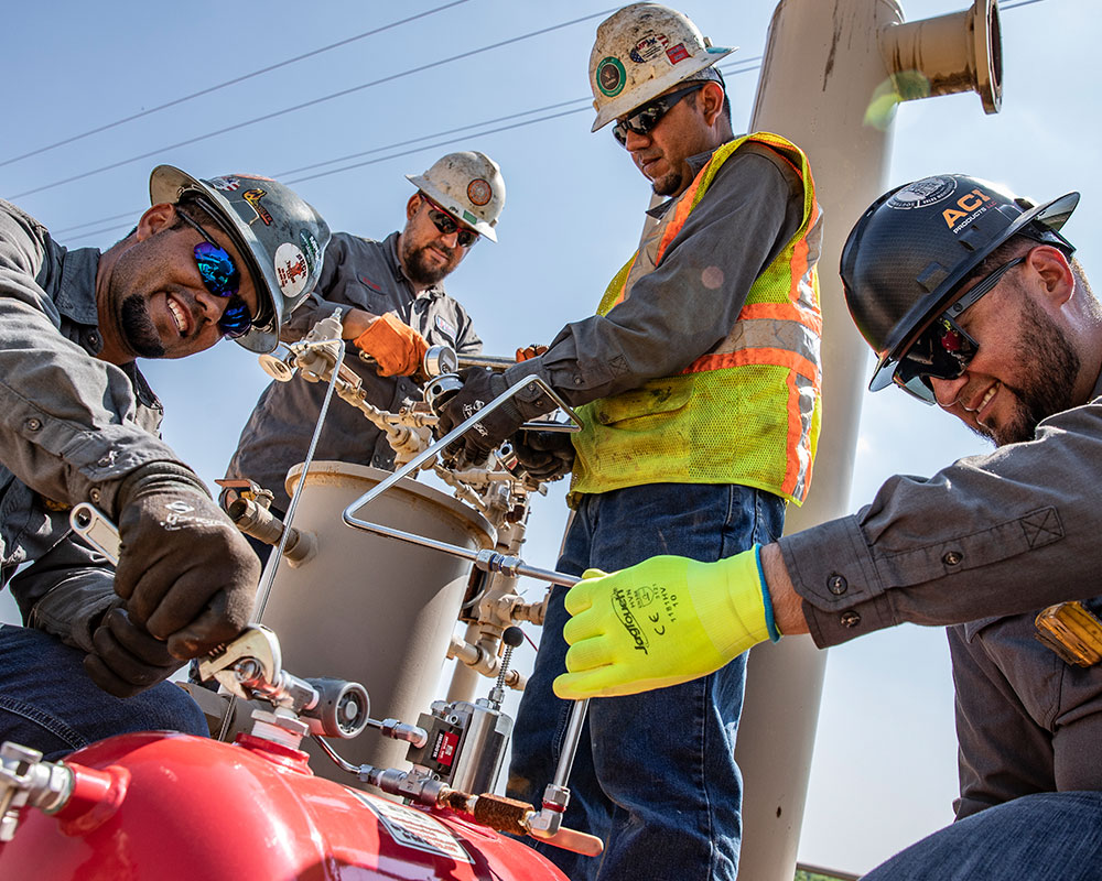 Pipe Repair Compressor Station Maintenance Hammer Construction